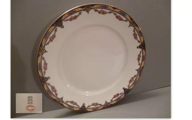 Assiette ancienne en porcelaine de Limoges