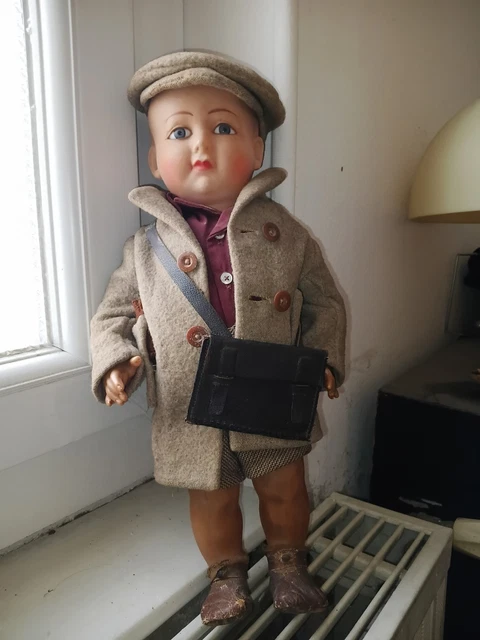 SYMPATHIQUE BAIGNEUR ANCIEN EN CELLULOID PETIT COLIN