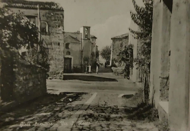 GIOIA SANNITICA ( CASERTA) Via San Rocco , No Vg Anni 50 f.g. Animata  e Bella