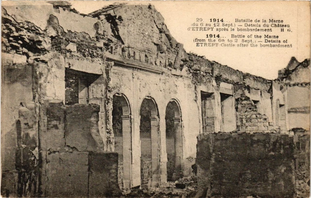 CPA AK Militaire - Détails du Chateau d'Etrepy apres le bombardement (698071)