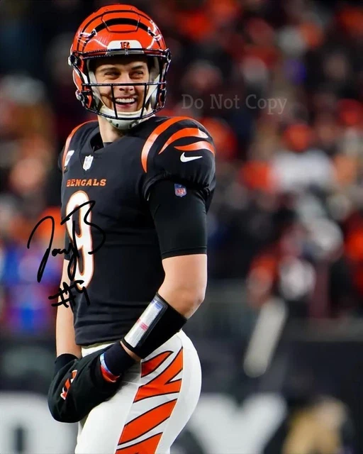 Joe Burrow Signed Photo 8X10 Rp Autographed Picture Cincinnati Bengals