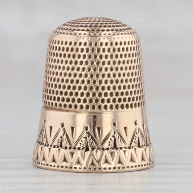 Antique Size 8 Thimble 10k Yellow Gold Sewing Collectible Keepsake