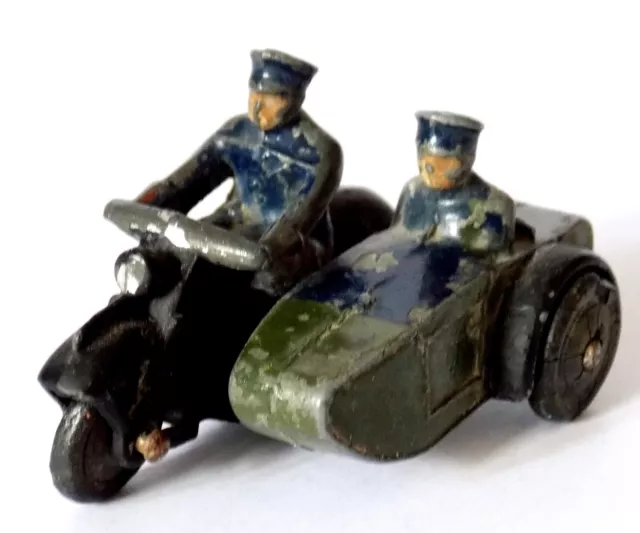 Dinky Toys No.42B Police Motor Cycle & Sidecar Patrol (1946-53)