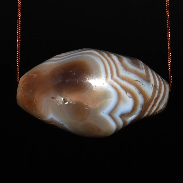 Genuine Ancient Tibetan Himalayan Banded Agate dZi Bead over 2000 Years Old