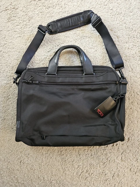 tumi messenger bags for mens