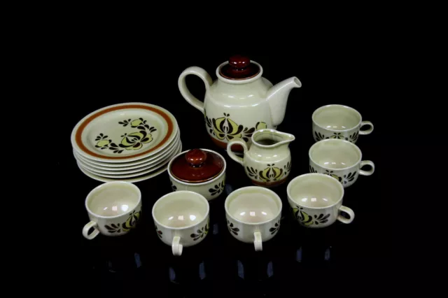 Rustikales 15-tlg. Keramik Kaffeeservice Colditz Made in GDR ockergelb Ornamente