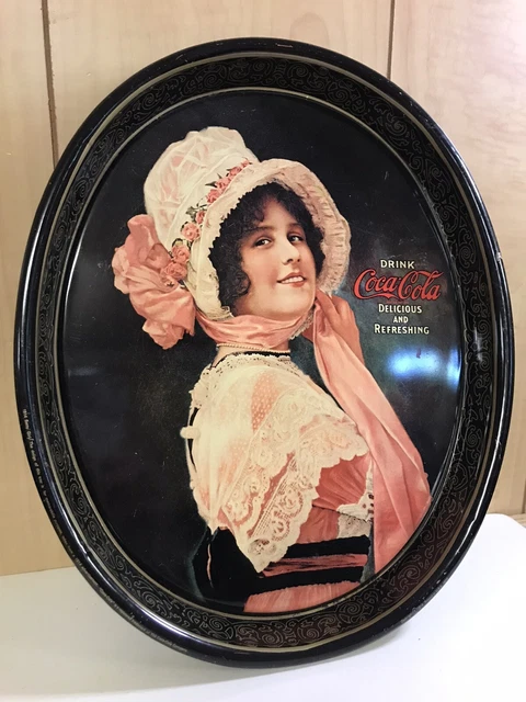 Vintage 1973 Metal Oval Coca-Cola Advertising Serving Tray Victorian Lady15”x12”