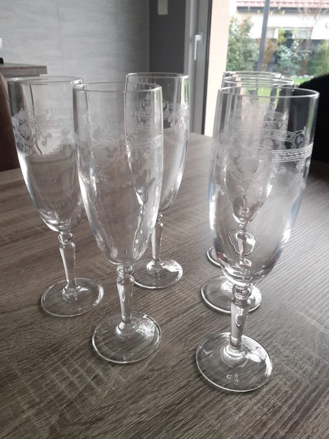 6 Flûtes 23 Cl - Distinction - Verre BUT