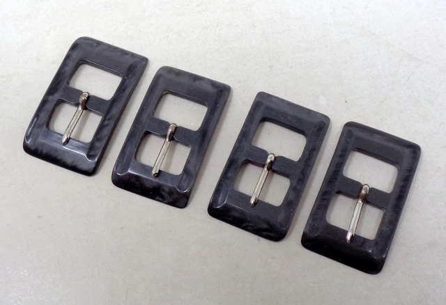 Lot De 2 Boucles D'oreilles Anciennes à Clip - Années 1950, En Talosel, Une Signée HENRY, Occasion