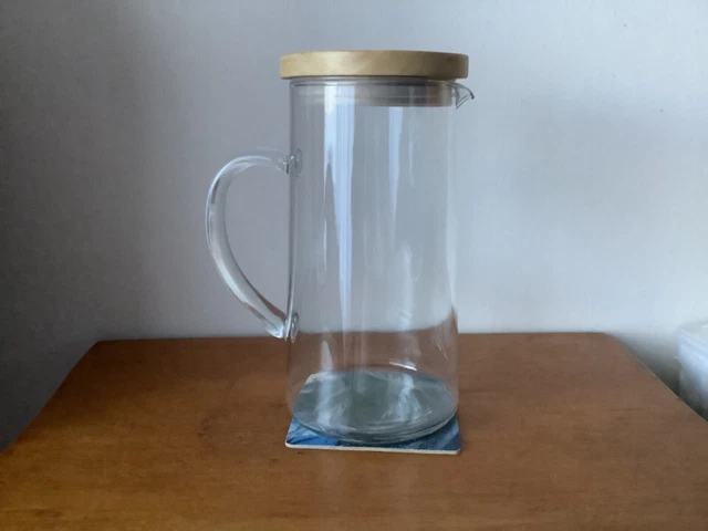 Carafe à vin avec bouchon en verre - France