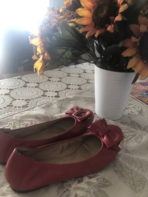 Women’s Flat shoes size 10