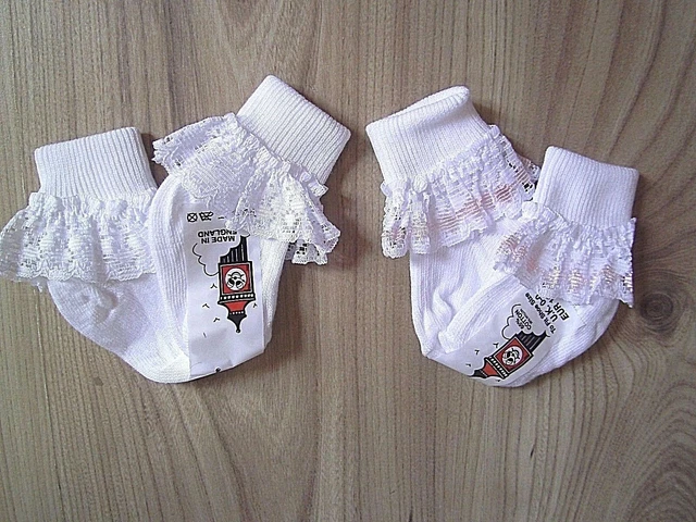 Baby White Ankle Socks Lace Frilly 000  0-0-2.5,3-5.5  Doll Wedding Christening