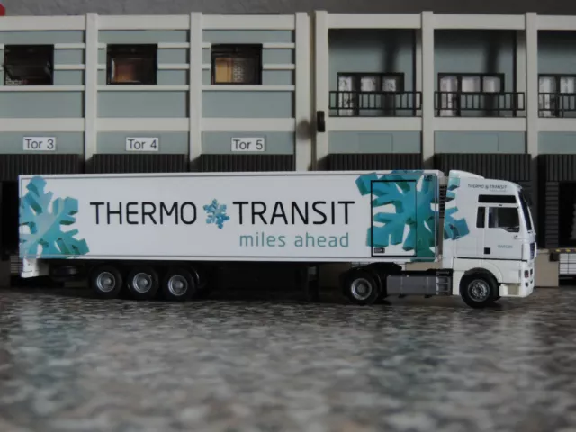 AWM 1:87 - MAN TGX XXL 5-achs Kühlkoffersattelzug - "Thermo Transit"