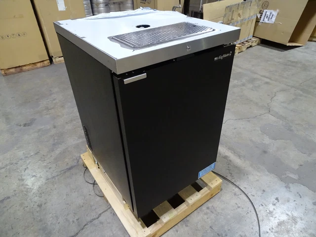! NEW Kegerator ! Commercial Grade
