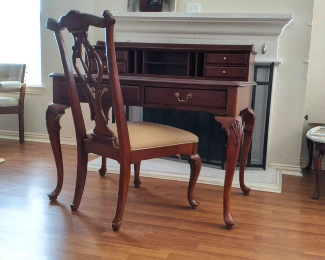 Thomasville Queen Anne Style Writing Desk & Chair - solid wood, fine detailing