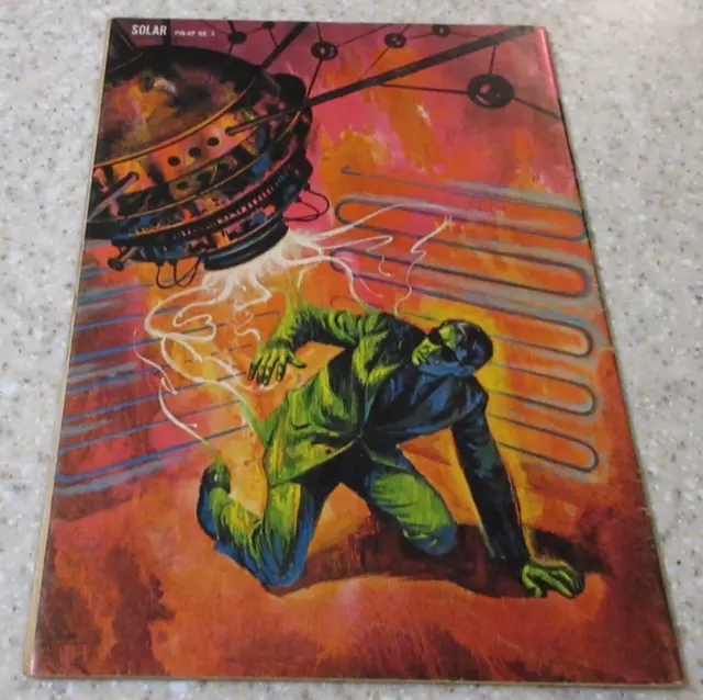 Doctor Solar Man of the Atom 4, (FN/VF 7.0)  1963 Gold Key! 33% off Guide! 2