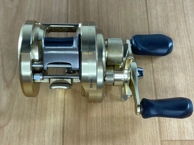 [Exc+5] Shimano Calcutta Conquest 100 Right Handle Baitcasting Reel JAPAN G320