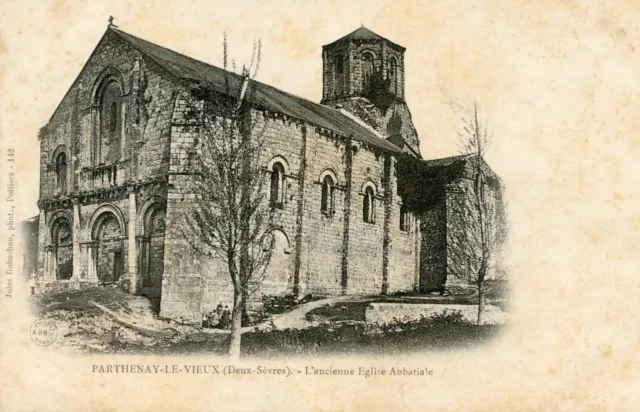 *24662 cpa Parthenay le Vieux - Ancienne Eglise