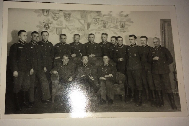 GROUPE OFFICIERS ALLEMANDS. Seconde Guerre Mondiale. Carte-Photo. EUR