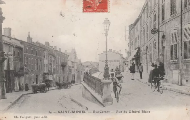 CPA 55 SAINT-MIHIEL Rue Carnot Rue du Général Blaise