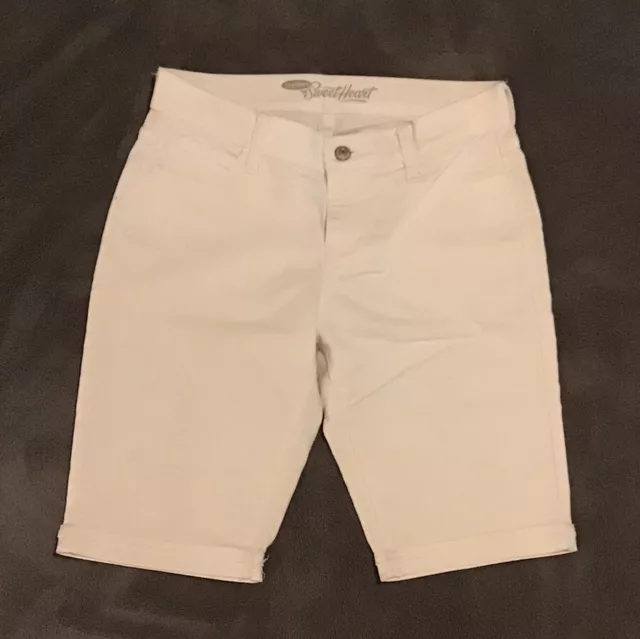 New Old Navy The Sweetheart Womens White Bermuda Shorts Sz 2 Stretch Denim