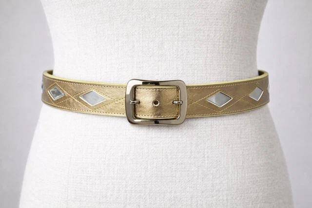 VINTAGE LIZ CLAIBORNE Statement Belt Gold Size Medium Retro  display picture 2