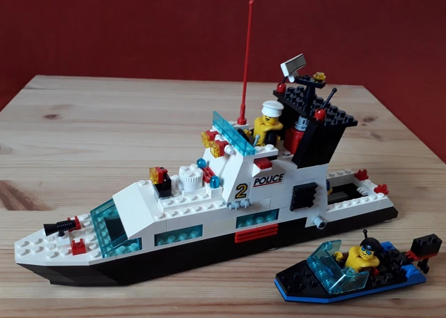 LEGO 6483 COASTAL Patrol - 9V sound, lights, motor - Pieces and ...