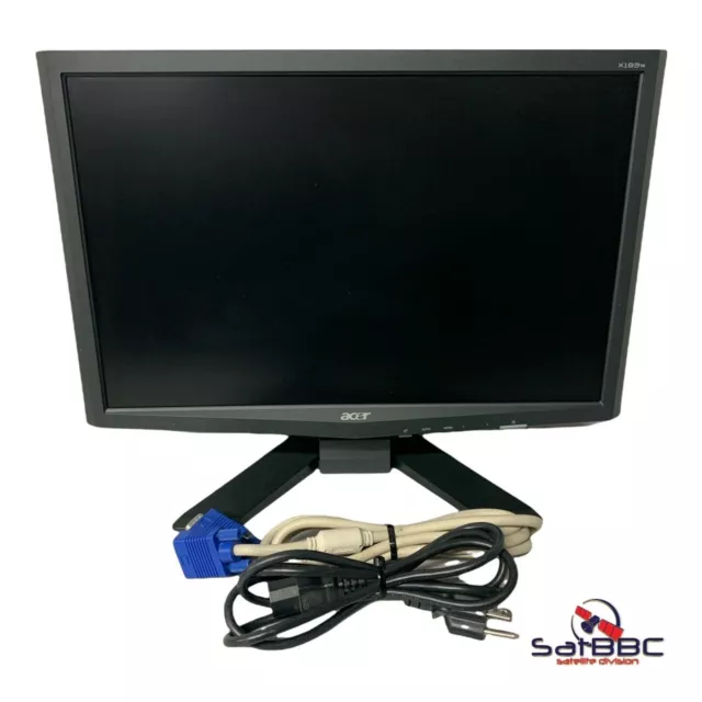 Halter Hex Extendable LCD Monitor Desk Stand 02-1458a w/ 2 x Acer X193w  Monitors