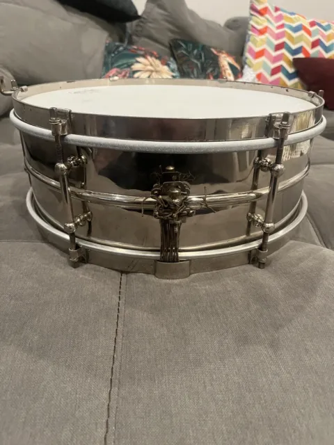 Vintage 1920's/30s  NOB Snare Drum - 6 Lug  - 14x5