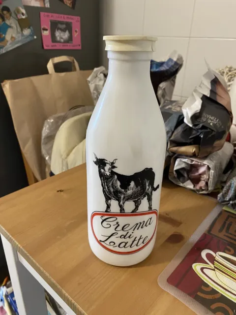 Bottiglia del latte di Vintage Italiano Marca EGIZIA