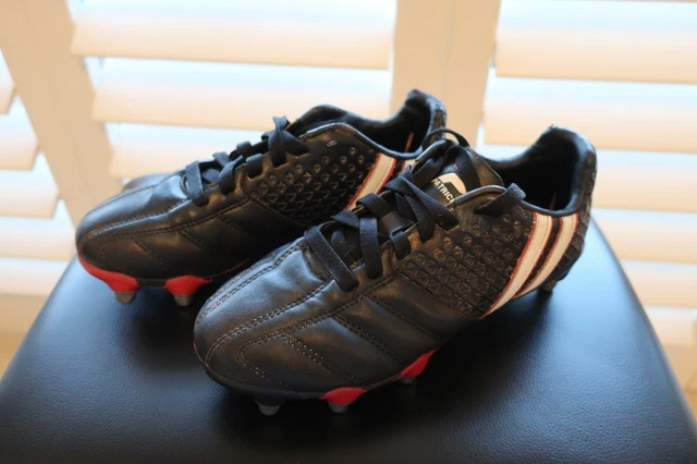 Boys rugby hotsell boots size 1