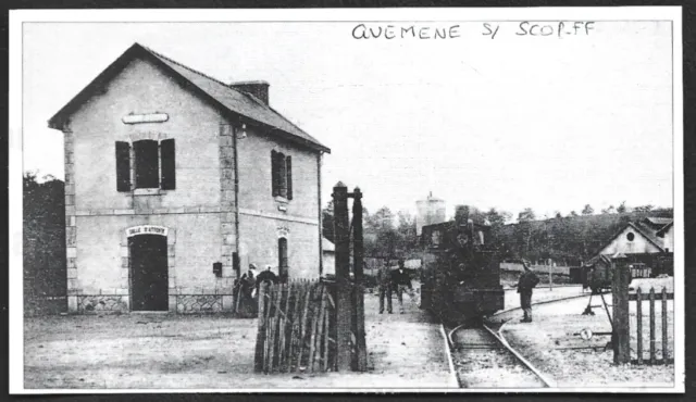 1993  --  Train Local En Gare De Guemene Sur Scorff . 3W973
