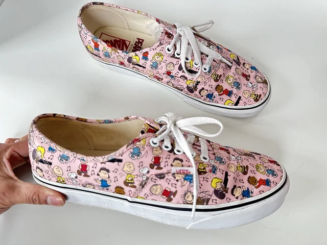 Pink charlie brown vans top
