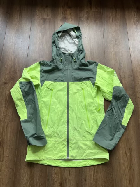 The North Face GORETEX Summit Serie Mountain Waterproof Jacket Mens Size S Green