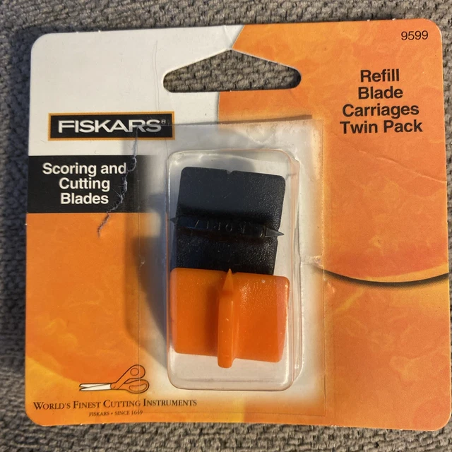 FISKARS REFILL BLADE Twin Pack Scoring and Cutting Blades New 9599 6.