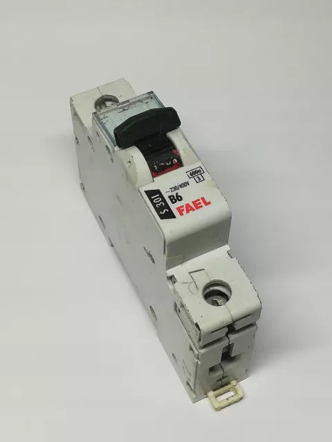 B6 FAEL S301 fuse circuit breaker / #Z P1P0 8569