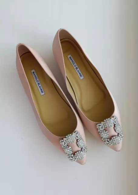 MANOLO BLAHNIK Nude Satin Crystal Beige Hangisi Flats EUR 40 (Us 10, Uk 7)