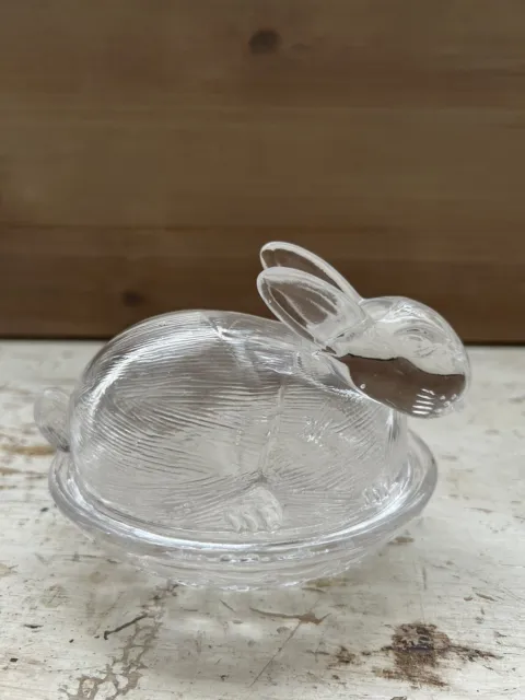 Vintage L.E. Smith Clear Glass BUNNY/ RABBIT ON NEST Candy Trinket Dish Easter