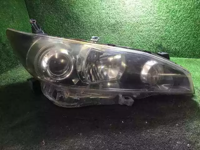 TOYOTA Wish 2010 DBA-ZGE20G Right Headlight [Used] [PA92241218]