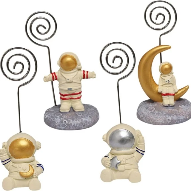 4PCS Resin Note Holder Lovely Astronaut Desk Card Holder Funny   Office