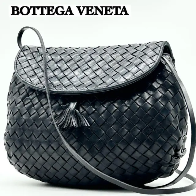 BOTTEGA VENETA Intrecciato Black Leather Shoulder Bag AM144