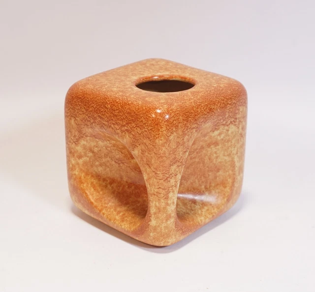 Roberto Rigon pour Bertoncello Italie cache-pot sculptural en céramique