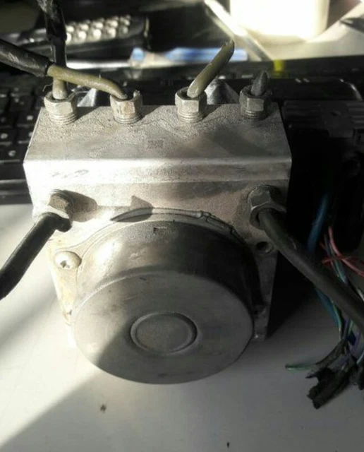 2012-2013 Toyota Corolla 1.8L ABS Anti-Lock Brake Actuator & Pump Assembly – OEM