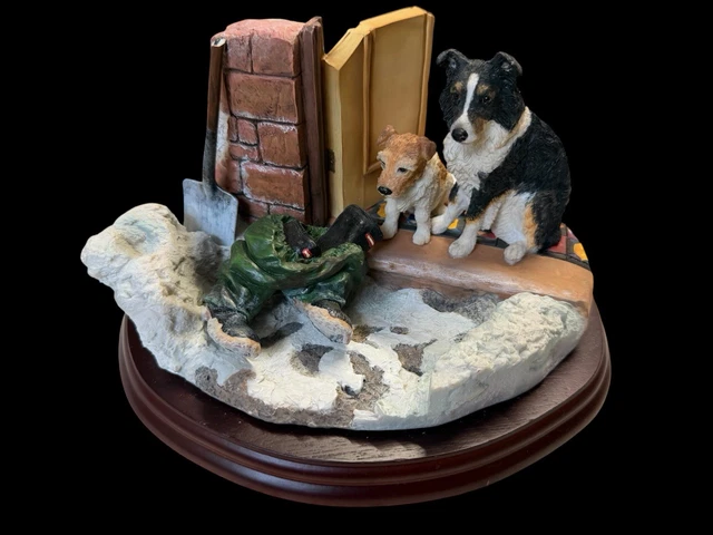 BORDER FINE ARTS / James Herriot Figurine / In From The Cold JH62