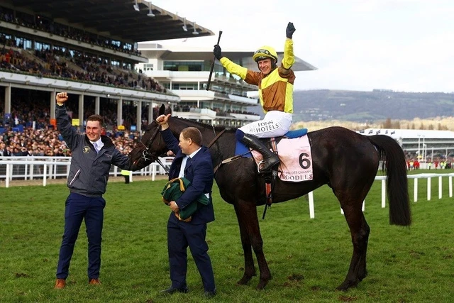 SALE GALOPIN DES CHAMPS P TOWNEND HORSE RACING CHELTENHAM WINNER 2023 PHOTO 12x8