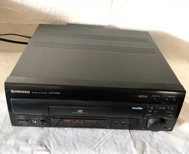 Pioneer CLD-D503 CD/CDV/LD Laserdisc Player 2