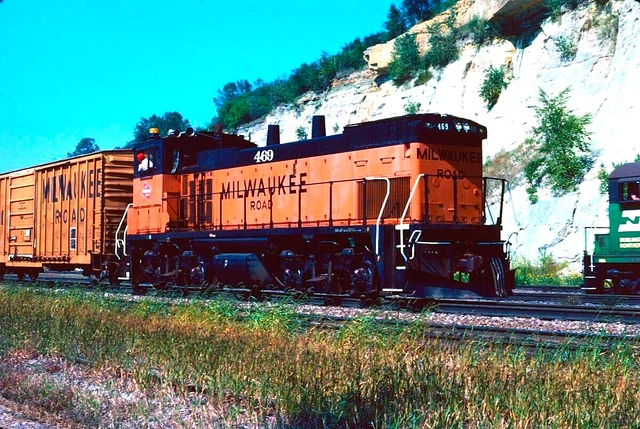 Original Kodachrome Slide Milwaukee Road Mp-15 #469 St. Paul, Mn Sept. 11, 1981