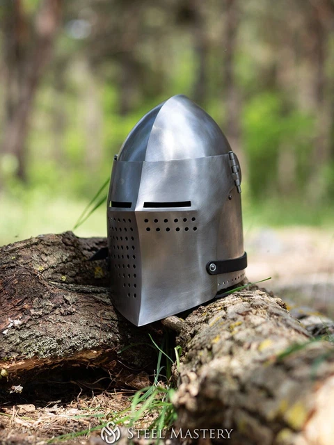 Casque de chevalier médiéval Bascinet avec cotte de mailles Casque de chevalier médiéval Bascinet avec cotte de mailles