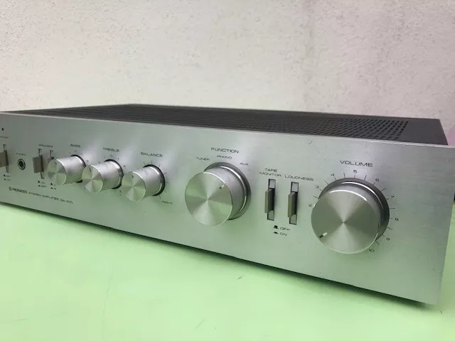 Ampli Pioneer SA-410 Stereo Integrated Amplifier (1980-81)