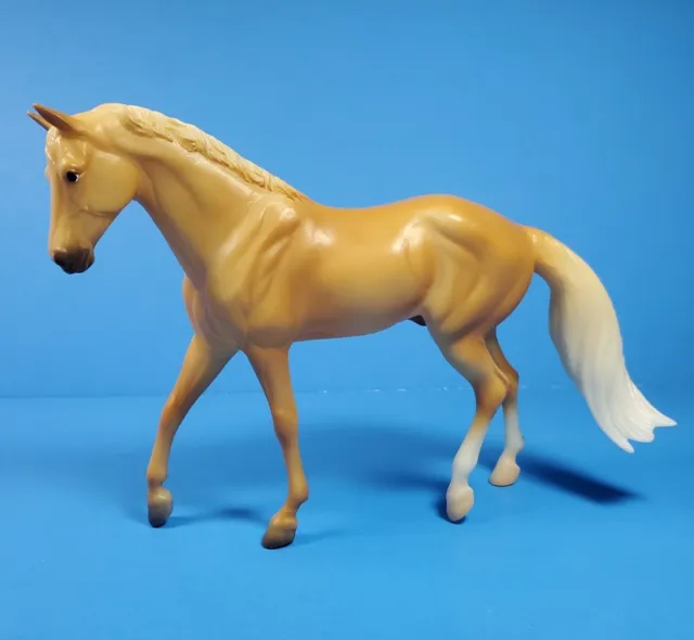 Breyer Palomino Morgan Foal Horse